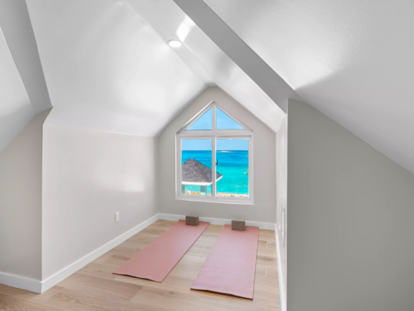 Luxury Oceanfront Villa in Exuma - Ideal for Families and Groups